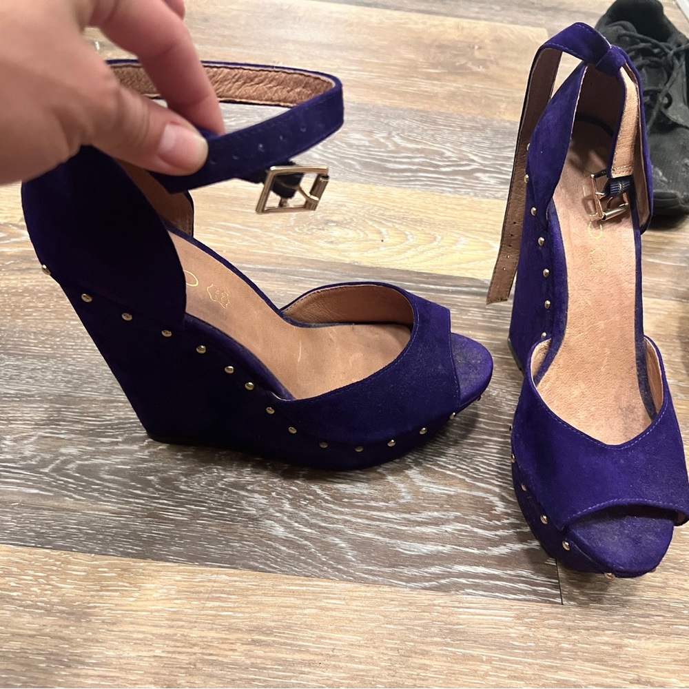 Purple platform aldo size 9 with gold studs